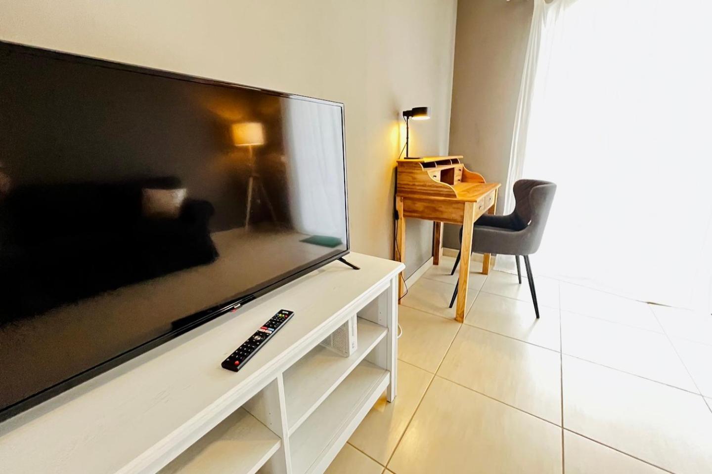 Marta Apartment - Balcony, Patio, Pool 페렐 외부 사진